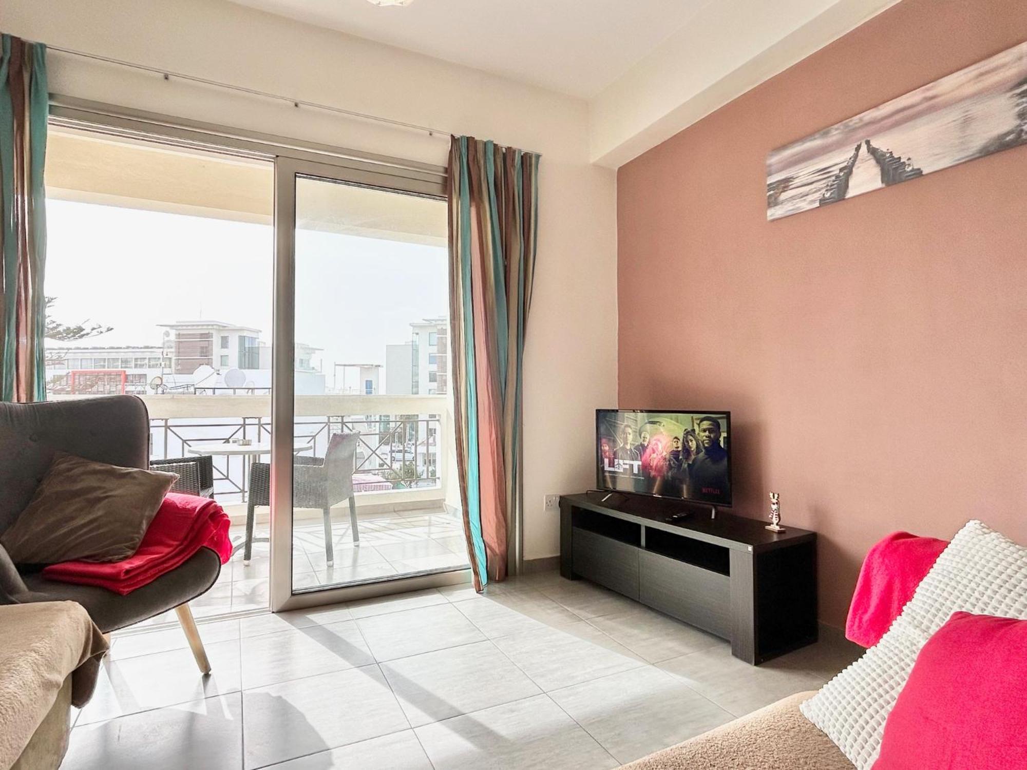 Paphos Sun Julz Apartments On The Beach מראה חיצוני תמונה