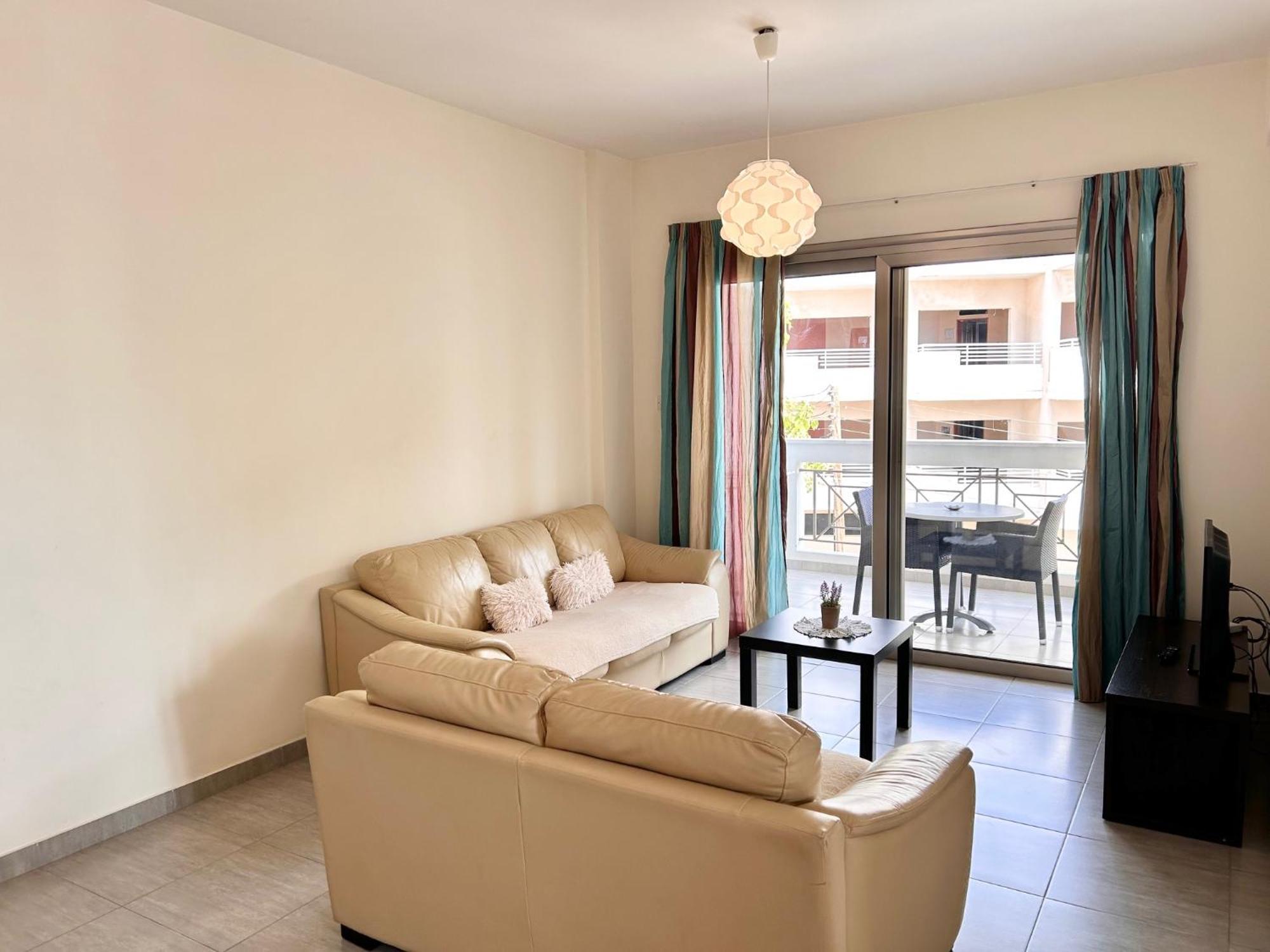Paphos Sun Julz Apartments On The Beach מראה חיצוני תמונה