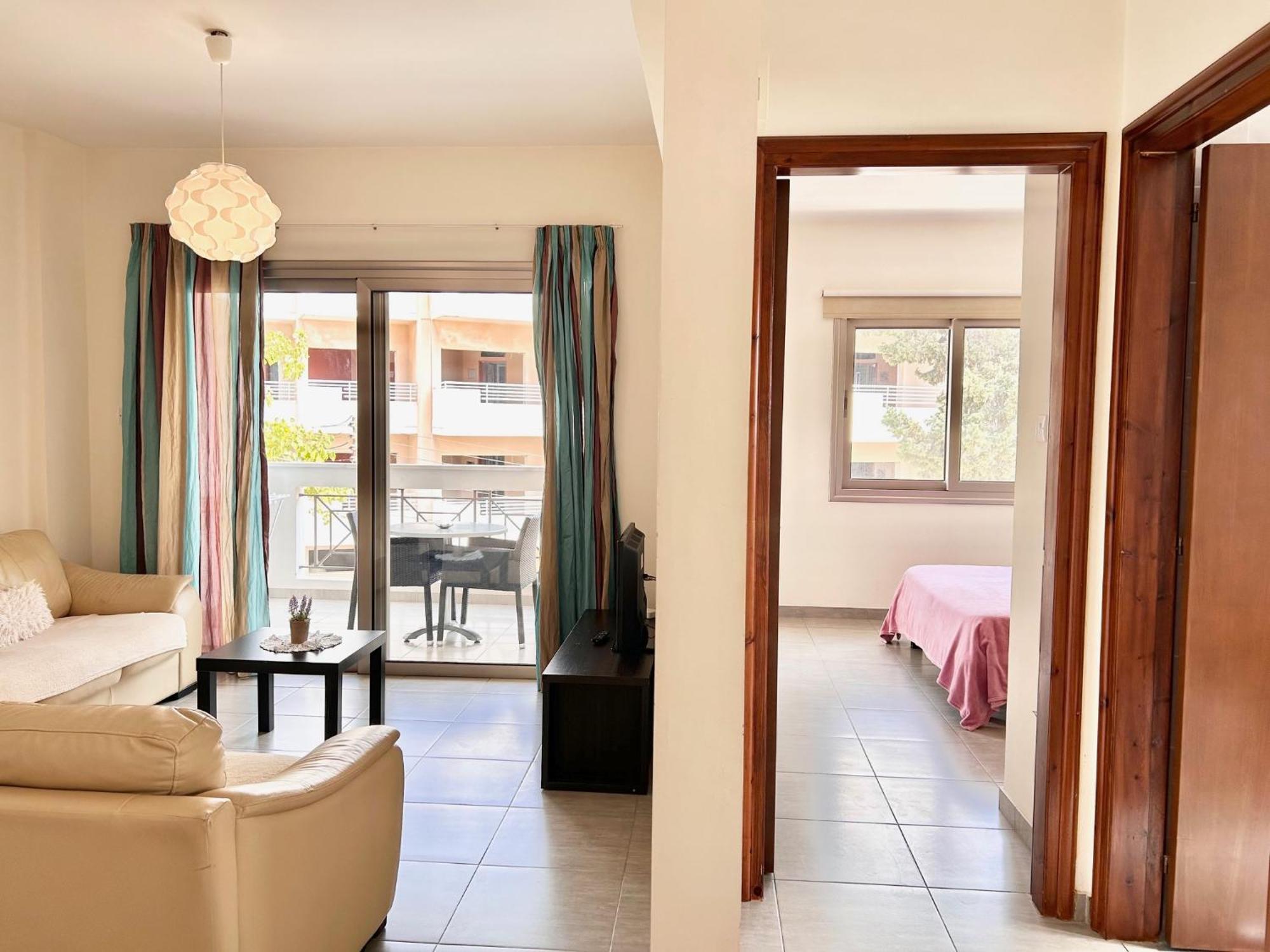 Paphos Sun Julz Apartments On The Beach מראה חיצוני תמונה