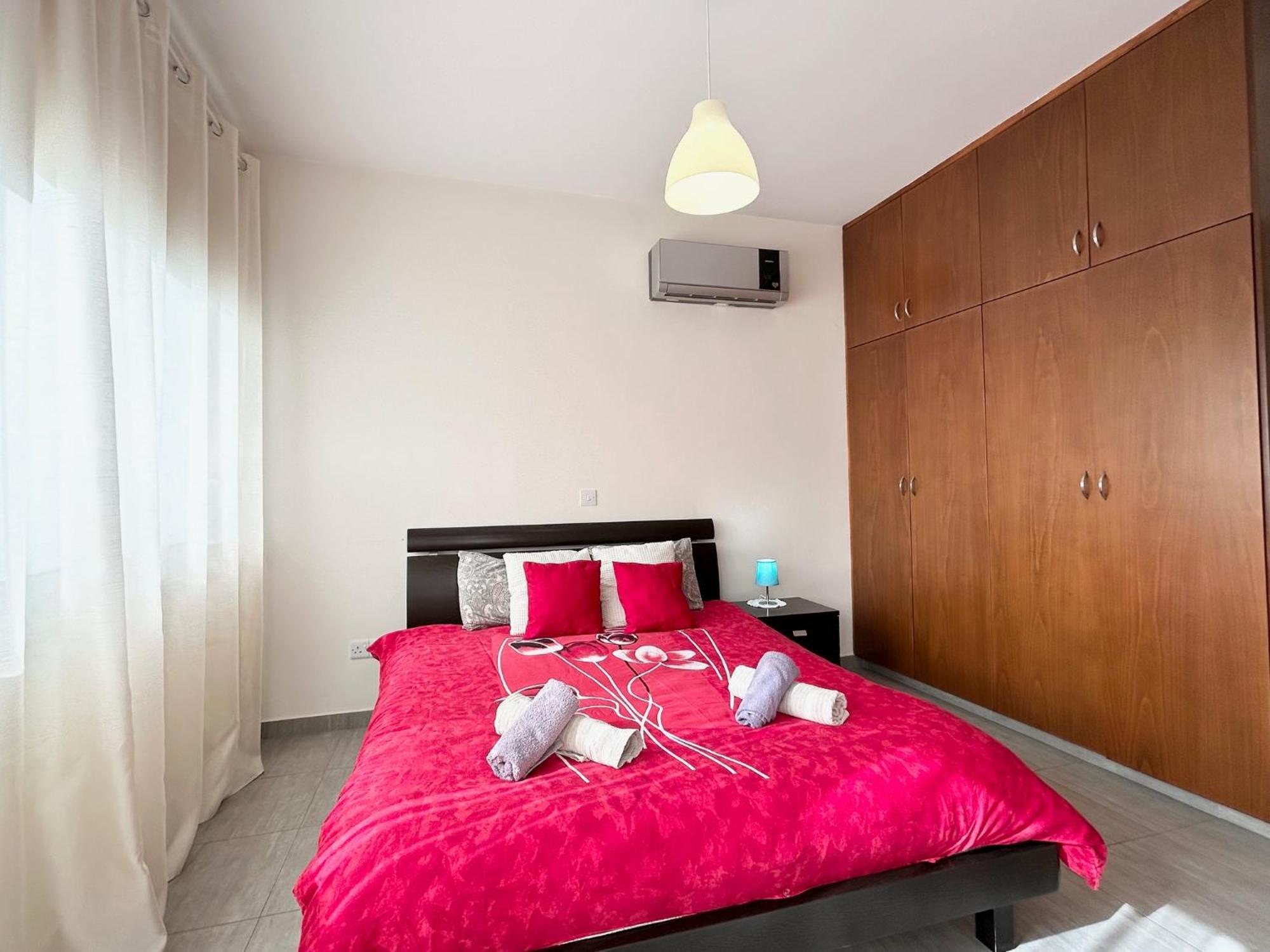 Paphos Sun Julz Apartments On The Beach מראה חיצוני תמונה