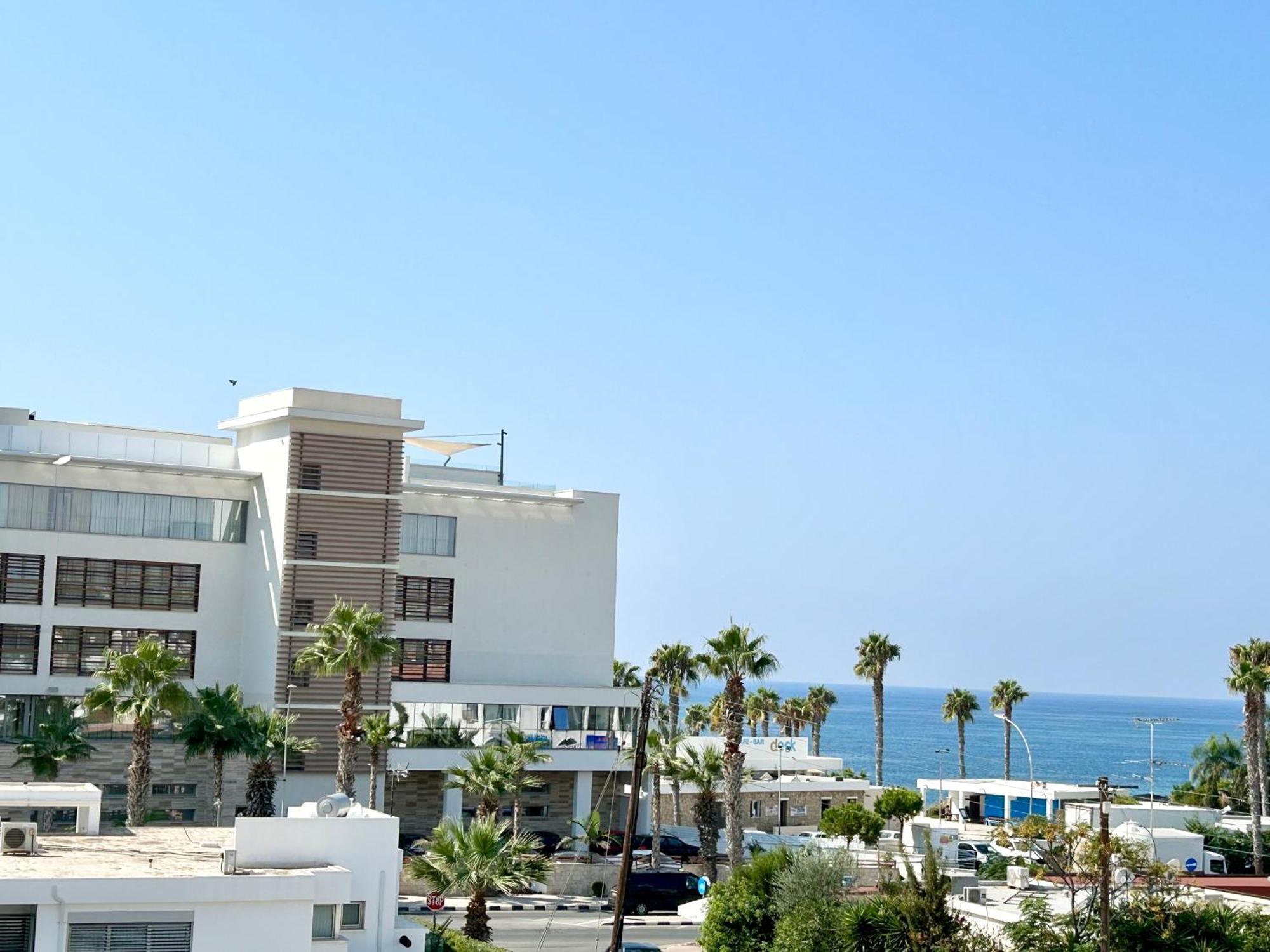 Paphos Sun Julz Apartments On The Beach מראה חיצוני תמונה