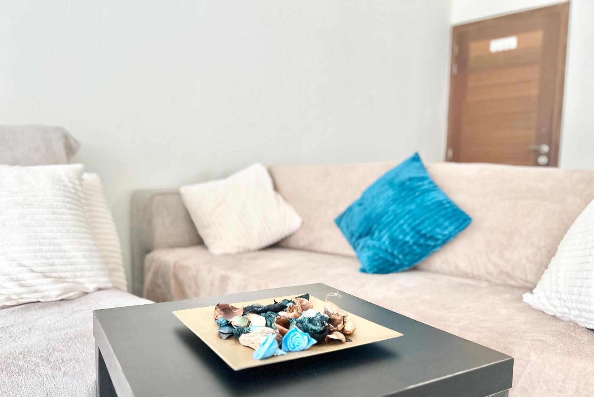 Paphos Sun Julz Apartments On The Beach מראה חיצוני תמונה
